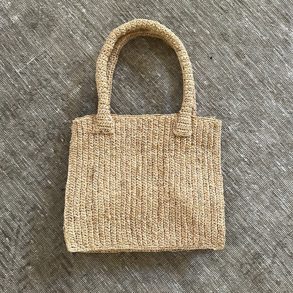 Haven 100% Raffia Tote